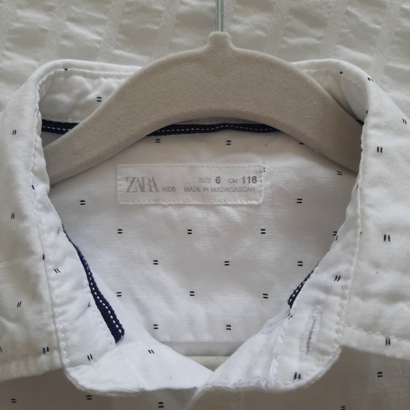 ZARA Boys Longsleeved Button Down Shirt, White, size 6 / 118 cm - Picture 4 of 5